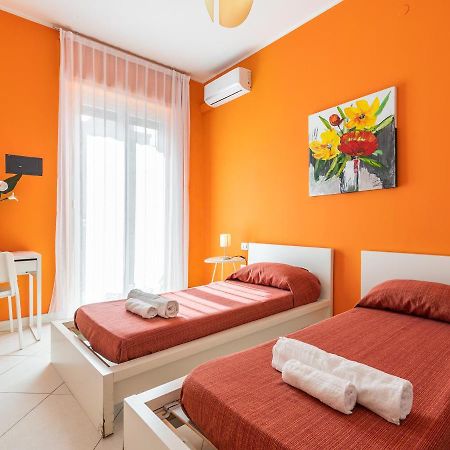 Thanit Rooms Кальярі Екстер'єр фото